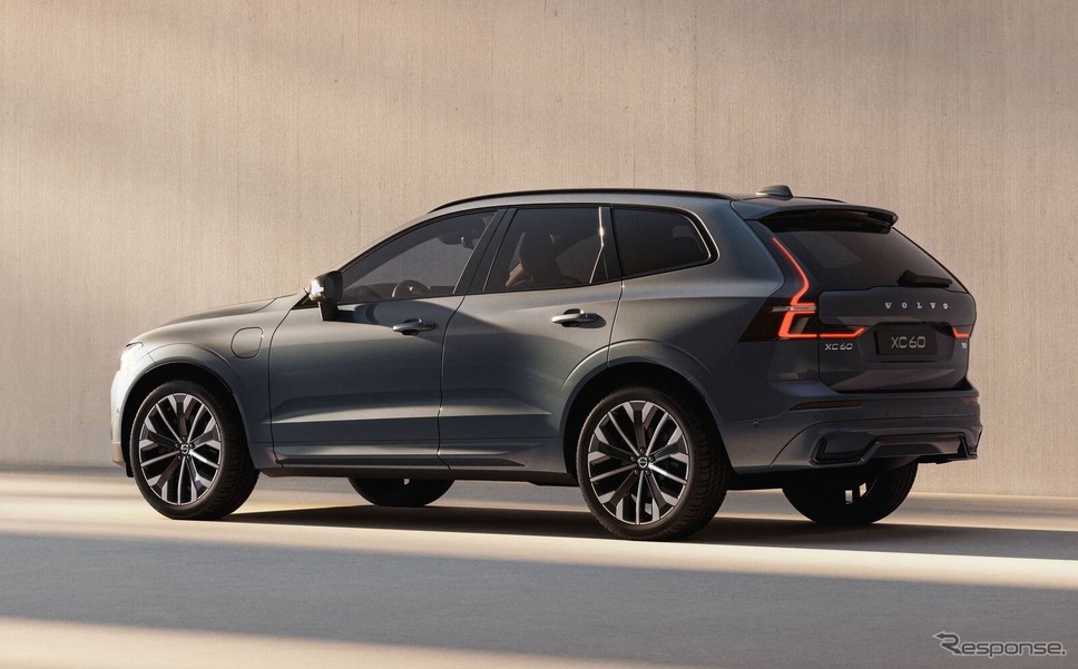ボルボ『XC60』改良新型《photo by volvocars》