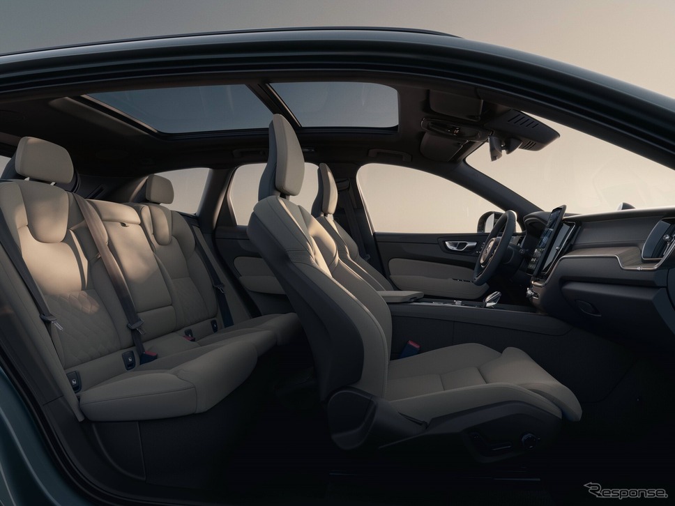 ボルボ『XC60』改良新型《photo by volvocars》