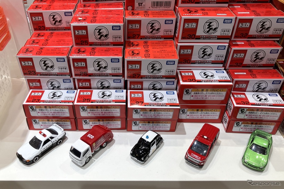 トミカ・プラレールショップ東京店 (c) TOMY《写真撮影 高木啓》