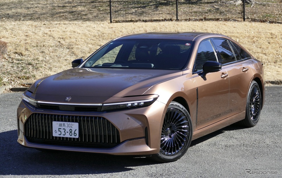 トヨタ・クラウン(セダン)《写真撮影 島崎七生人》