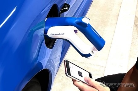 電気自動車 バッテリー診断機《写真提供 三洋貿易》