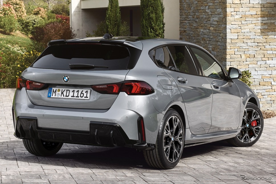 BMW 1シリーズ 新型(BMW 120)※参考《photo by BMW》