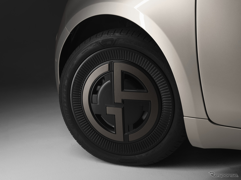 フィアット500e Giorgio Armani Collector's Edition《photo by Fiat》