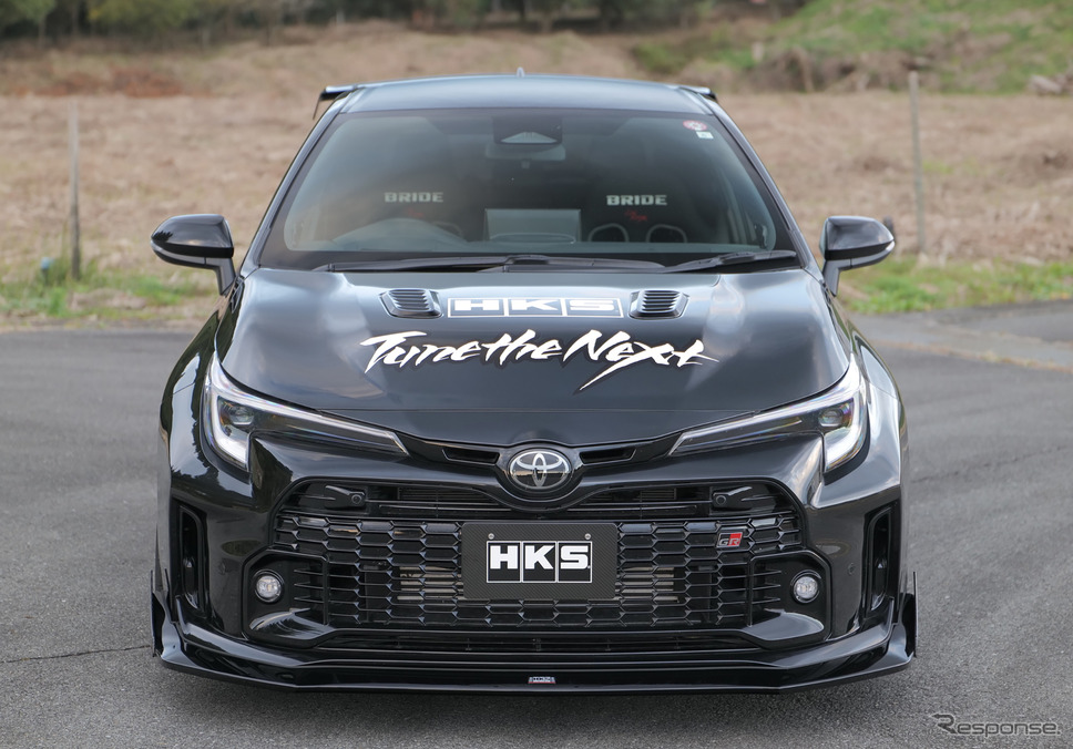 フロントバンパースポイラー《写真提供 HKS》