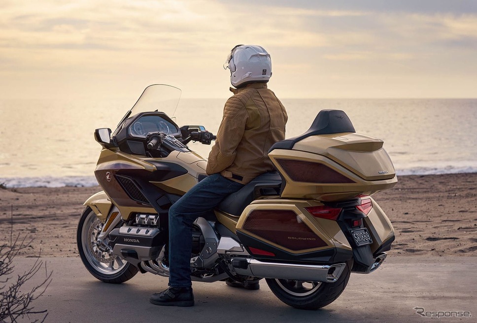 ホンダ ゴールドウィング・ツアーの2025年モデル（米国仕様）《photo by Honda》