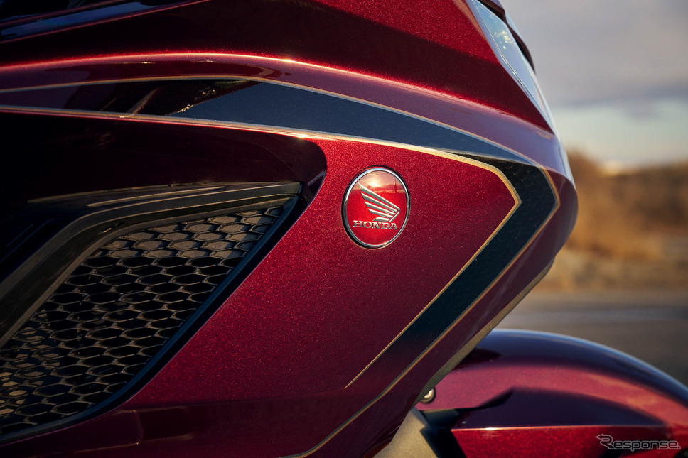 ホンダ ゴールドウィング ツアーの2025年モデル（米国仕様）《photo by Honda》