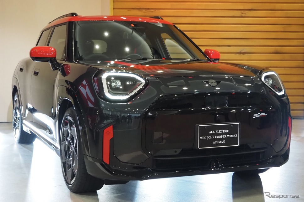 MINI ジョン・クーパー・ワークス・エースマンE《写真撮影 高木啓》