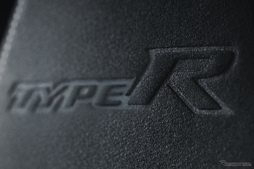 Honda TYPE Rシート エンボスロゴ《写真提供 ホンダ》