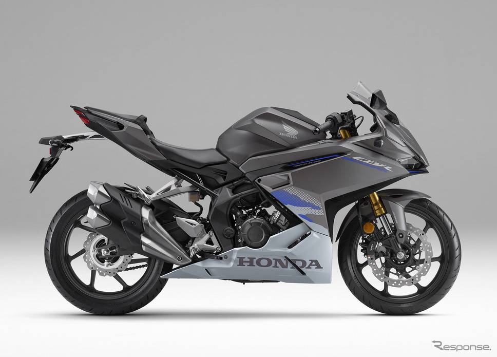 ホンダ CBR250RR(マットビュレットシルバー)《写真提供 ホンダ》
