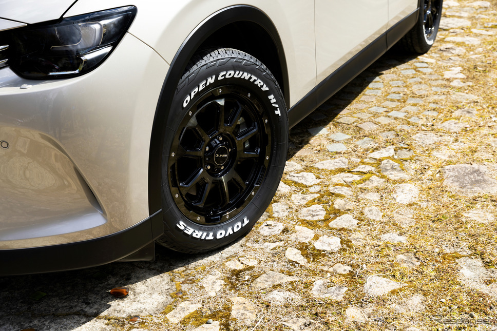 OPEN COUNTRY H/T II(オープンカントリー エイチティー ツー)《写真提供 TOYO TIRE》
