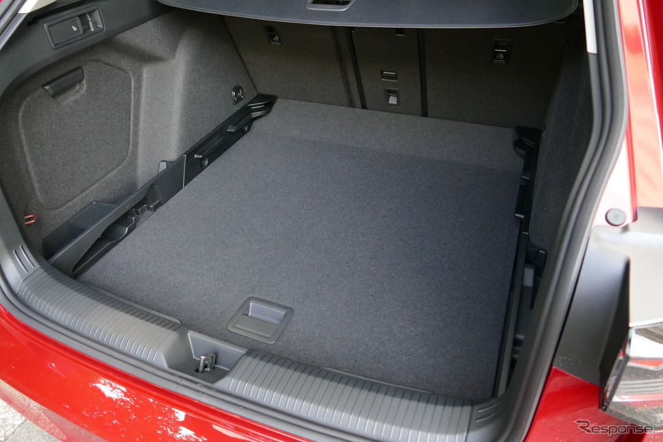 VW ゴルフ・ヴァリアント eTSI Style《写真撮影 島崎七生人》