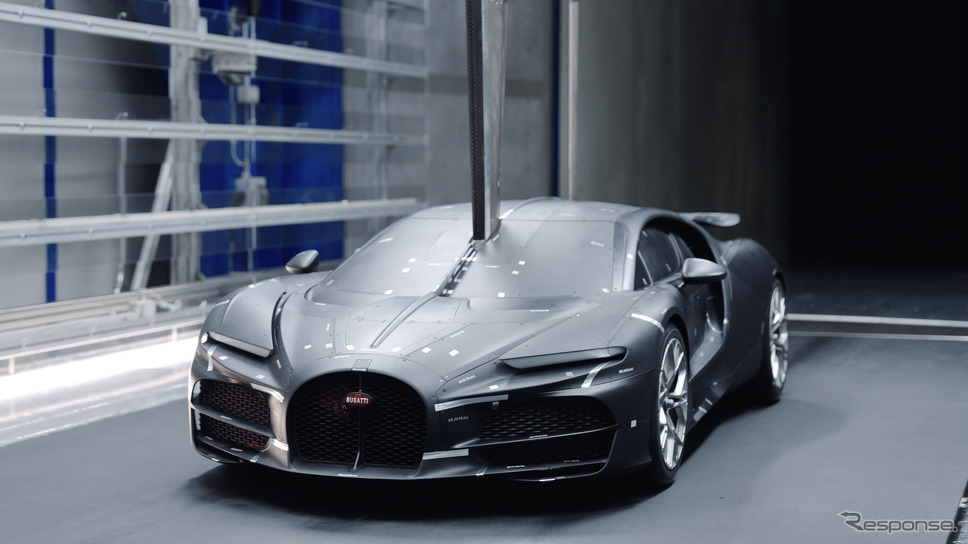 ブガッティの新型ハイパーカー『トゥールビヨン』《photo by Bugatti》