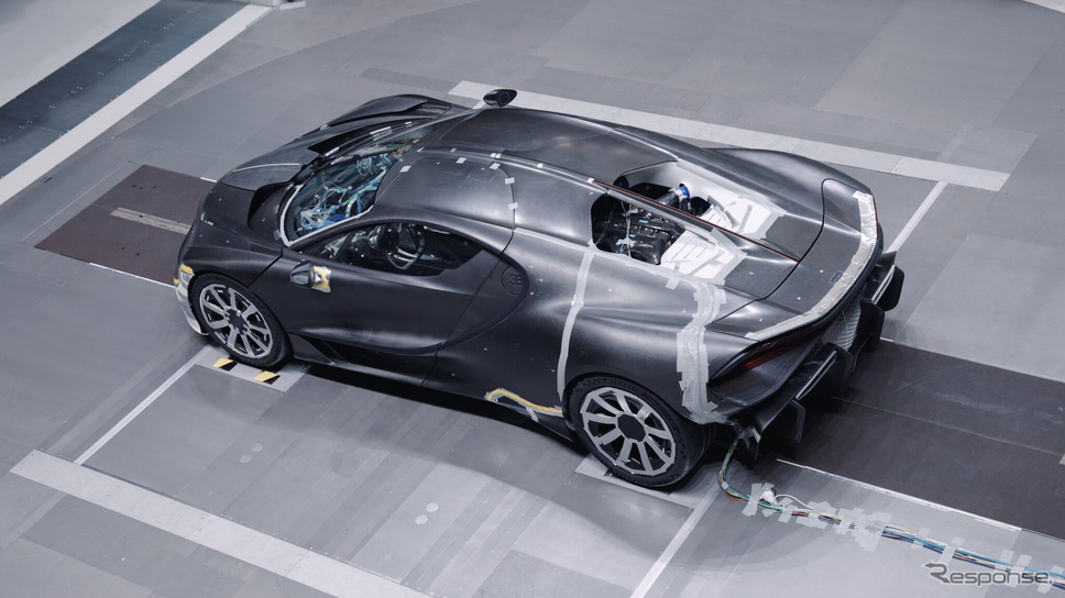 ブガッティの新型ハイパーカー『トゥールビヨン』《photo by Bugatti》