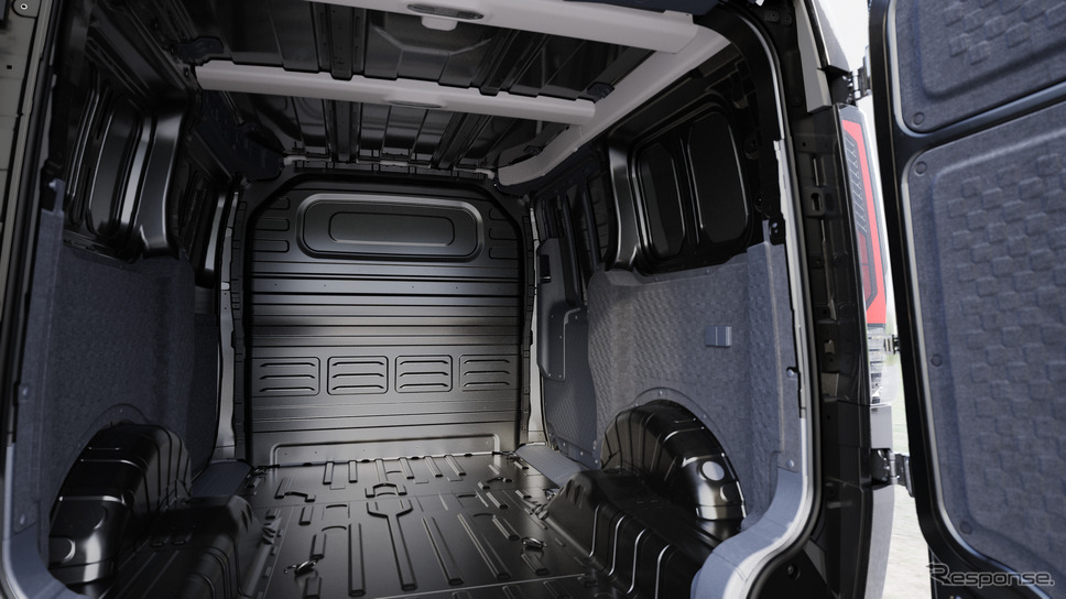 キアの新型商用EV『PV5カーゴ』《photo by Kia》