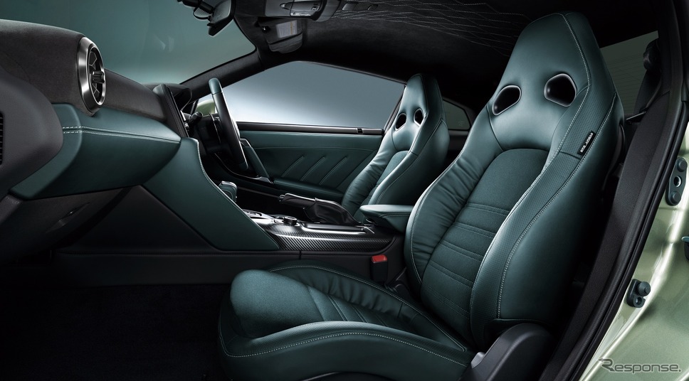 GT-R Premium edition T-spec 内装色/Premium edition T-spec専用内装色《写真提供 日産自動車》