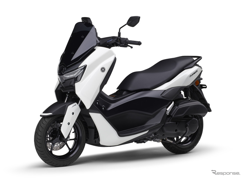ヤマハ NMAX ABS 2025年モデル(ホワイトメタリック6)《写真提供 ヤマハ発動機》