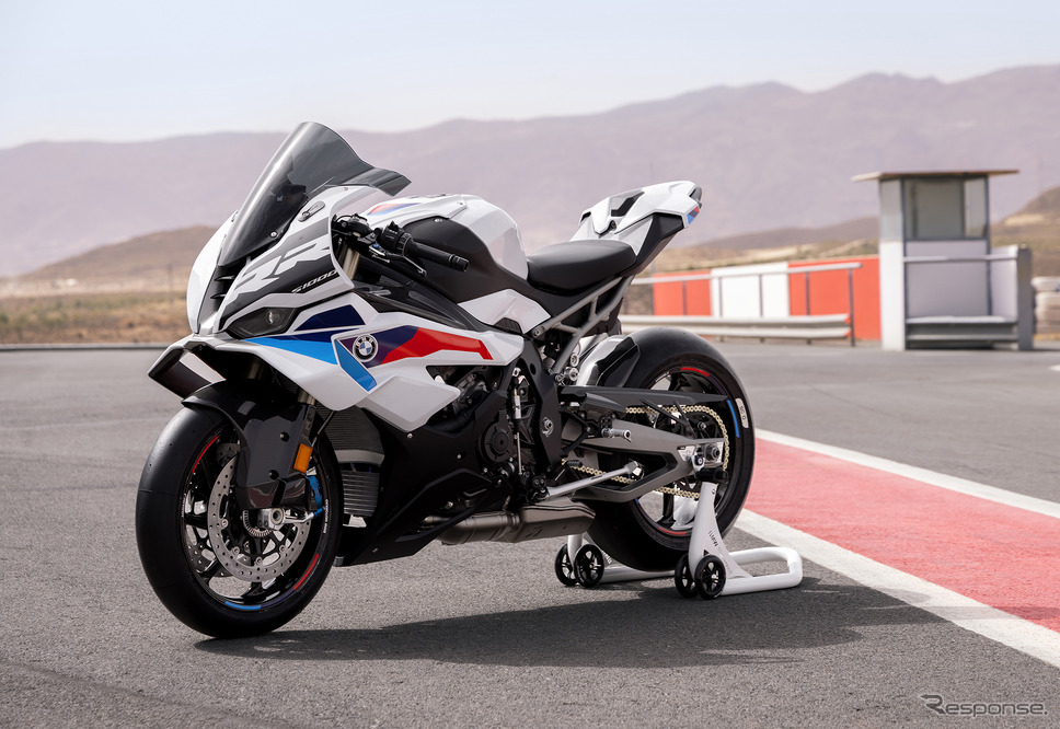 BMW S 1000 RR 新型《photo by BMW》