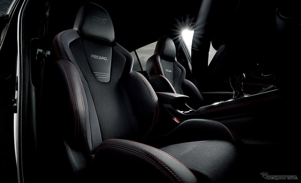 スバル・レヴォーグ「STI Sport R-Black Limited」《写真提供 SUBARU》