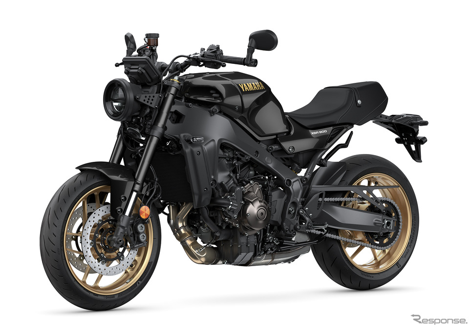 ヤマハ XSR900 2025年モデル(ブラックメタリックX)《写真撮影 宮崎壮人》