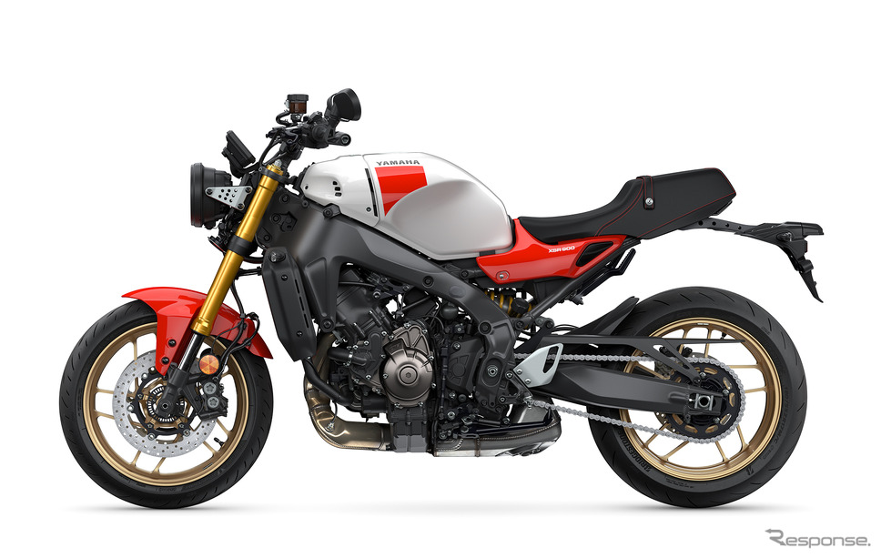 ヤマハ XSR900 2025年モデル(シルキーホワイト)《写真撮影 宮崎壮人》