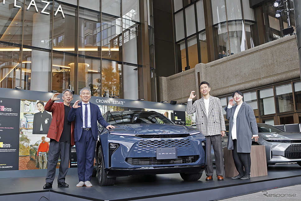 トヨタ クラウンエステート開発陣。(左から)宮崎氏、清水氏、本間氏、宍戸氏(Discover Your Way Life with CROWNsイベント)《写真撮影 土田康弘》