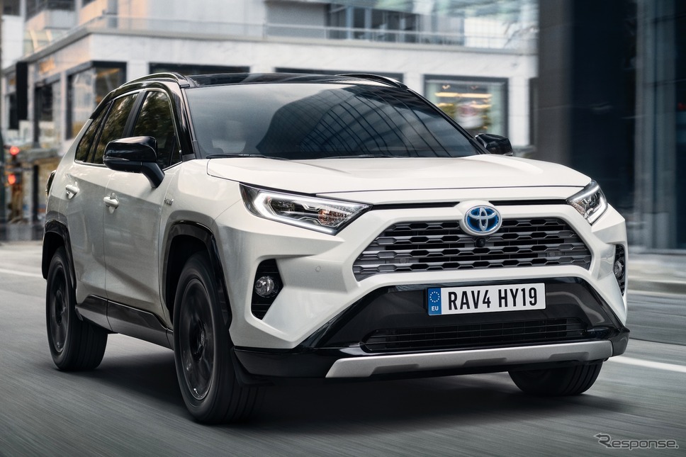 トヨタ RAV4(欧州仕様)《photo by Toyota》