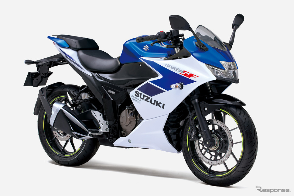スズキ ジクサーSF250(トリトンブルーメタリック/パールグレッシャーホワイト)《写真提供 スズキ》