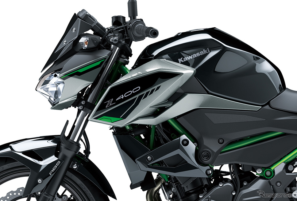 カワサキ Z400 2025年モデル(メタリックスパークブラック×メタリックムーンダストグレー)《写真提供 カワサキモーターズジャパン》
