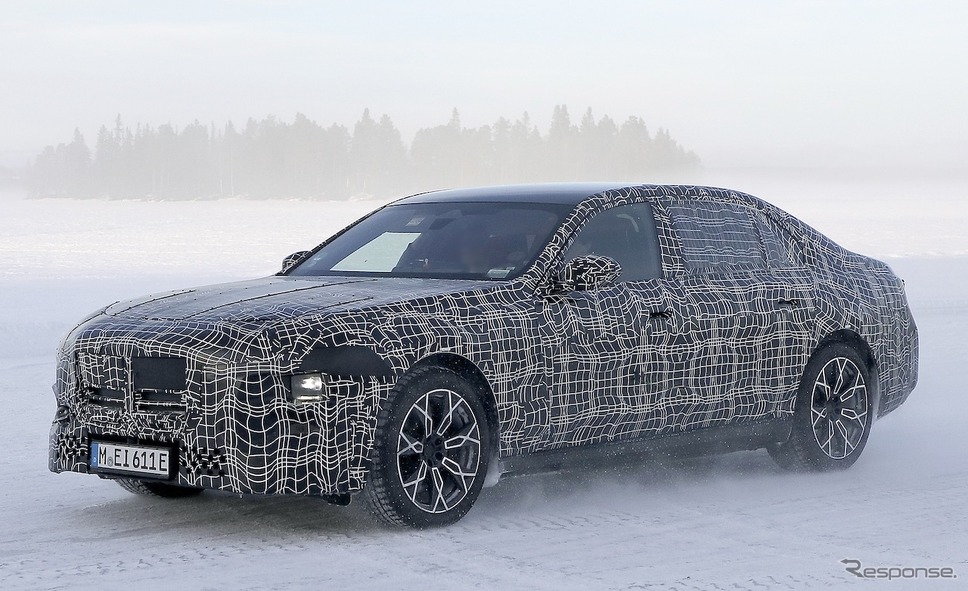 BMW 7シリーズ 改良新型のプロトタイプ《APOLLO NEWS SERVICE》