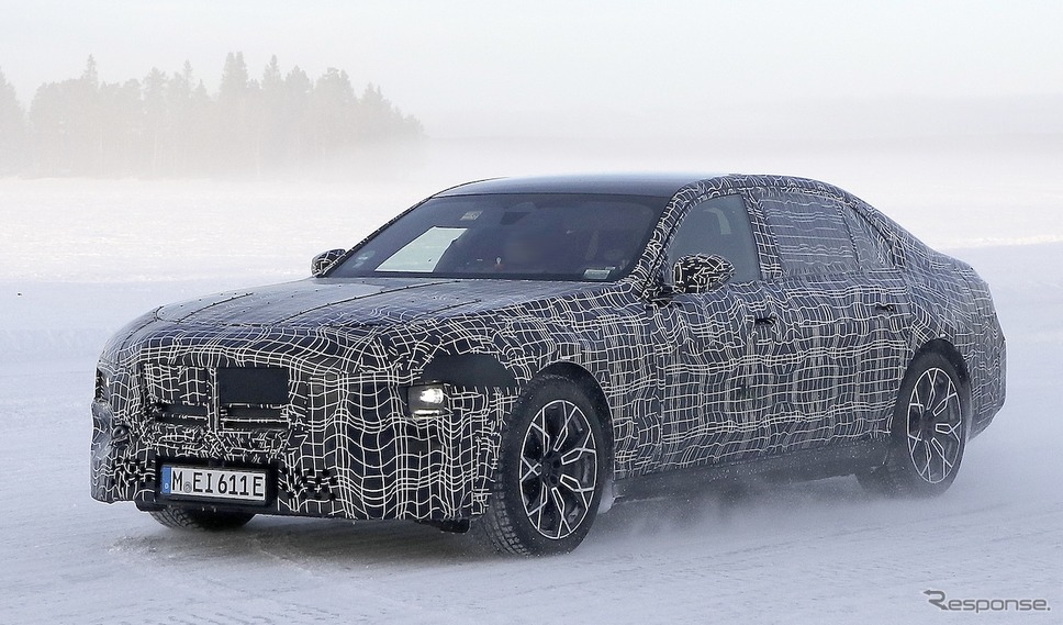 BMW 7シリーズ 改良新型のプロトタイプ《APOLLO NEWS SERVICE》