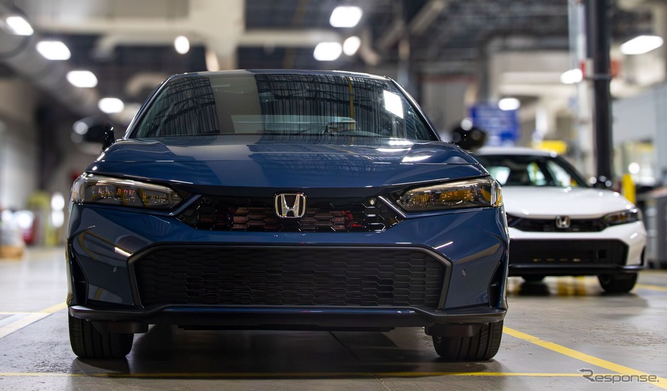 ホンダのカナダ工場で生産されるシビック・ハイブリッド(参考画像)《photo by Honda》