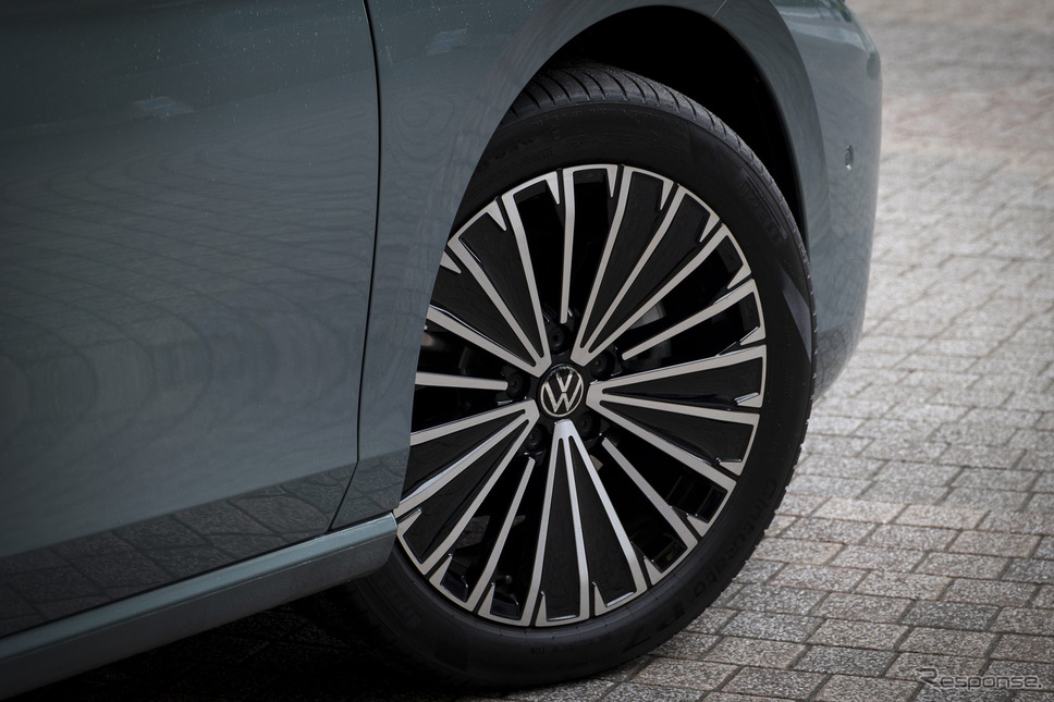VW パサート 新型《写真提供 フォルクスワーゲン ジャパン》