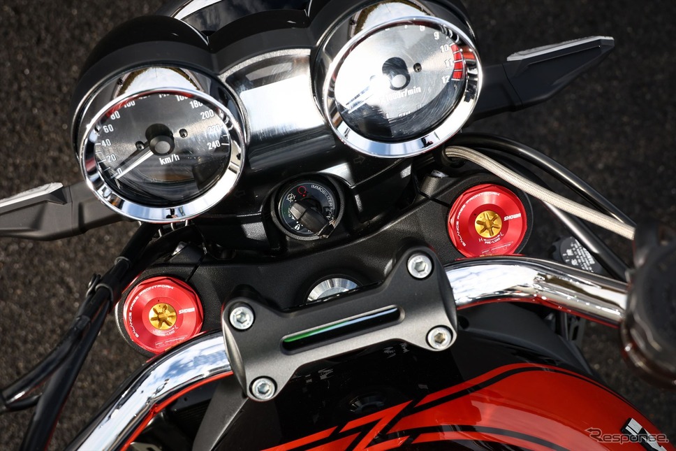 Z900RS(SHOWAハイパフォーマンスシリーズKIT装着車)《写真提供 日立Astemo》