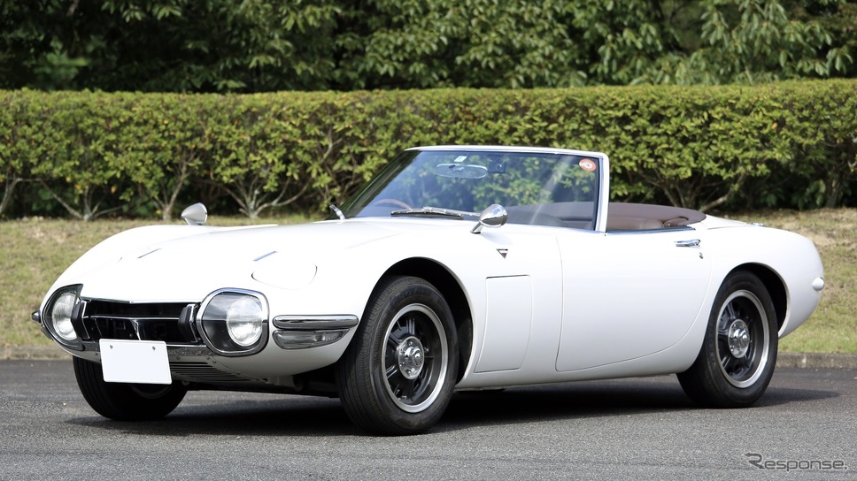 トヨタ2000GTロードスター(1967年)《写真提供 トヨタ博物館》