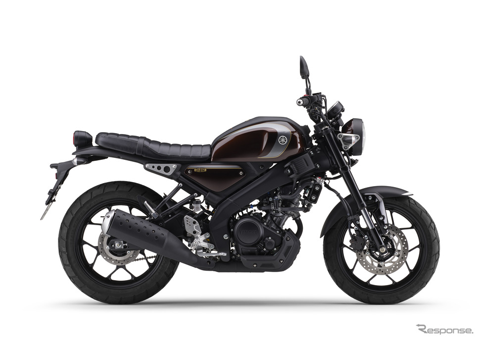 ヤマハ XSR125 ABS(ベリーダークオレンジメタリック)《写真提供 ヤマハ発動機》