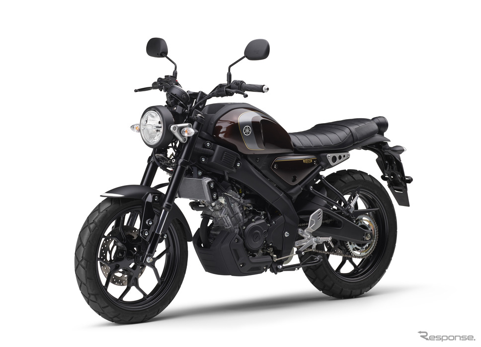 ヤマハ XSR125 ABS(ベリーダークオレンジメタリック)《写真提供 ヤマハ発動機》