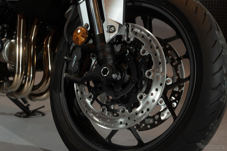 ホンダ CB1000F Concept《写真撮影 WITH ME》