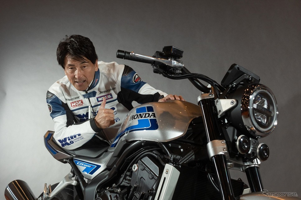ホンダ CB1000F Conceptと丸山浩氏《写真撮影 WITH ME》