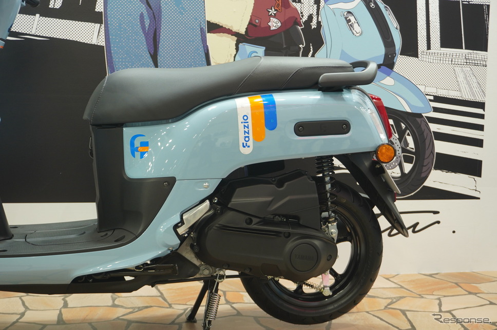 ヤマハがサプライズ公開した125ccスクーター『Fazzio(ファッジオ)』(大阪モーターサイクルショー2025)《写真撮影 宮崎壮人》
