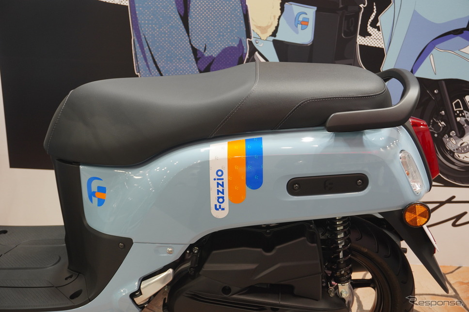ヤマハがサプライズ公開した125ccスクーター『Fazzio(ファッジオ)』(大阪モーターサイクルショー2025)《写真撮影 宮崎壮人》