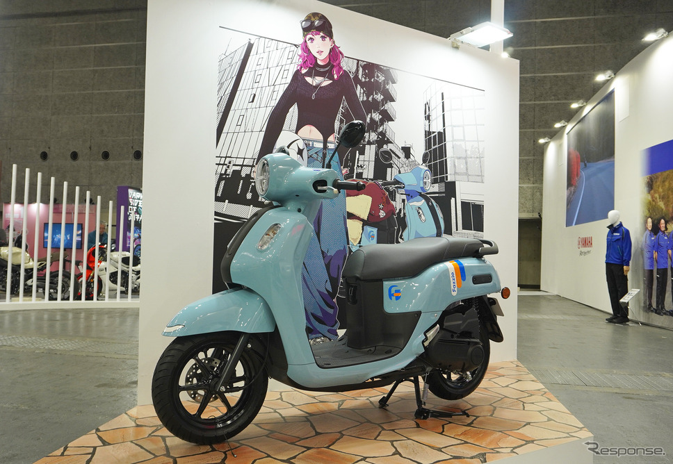 ヤマハがサプライズ公開した125ccスクーター『Fazzio(ファッジオ)』(大阪モーターサイクルショー2025)《写真撮影 宮崎壮人》