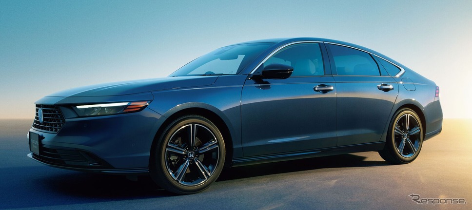 ホンダ・アコードの「ACCORD e:HEV Honda SENSING 360+」《写真提供 ホンダ》
