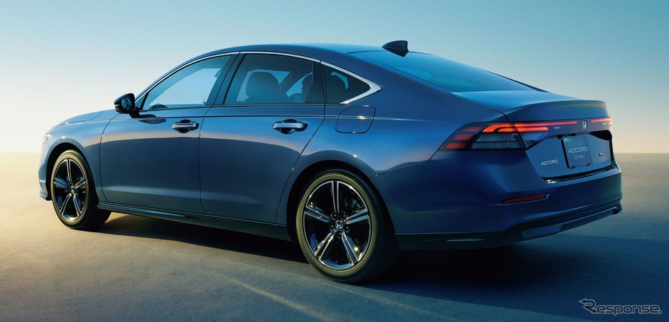 ホンダ・アコードの「ACCORD e:HEV Honda SENSING 360+」《写真提供 ホンダ》