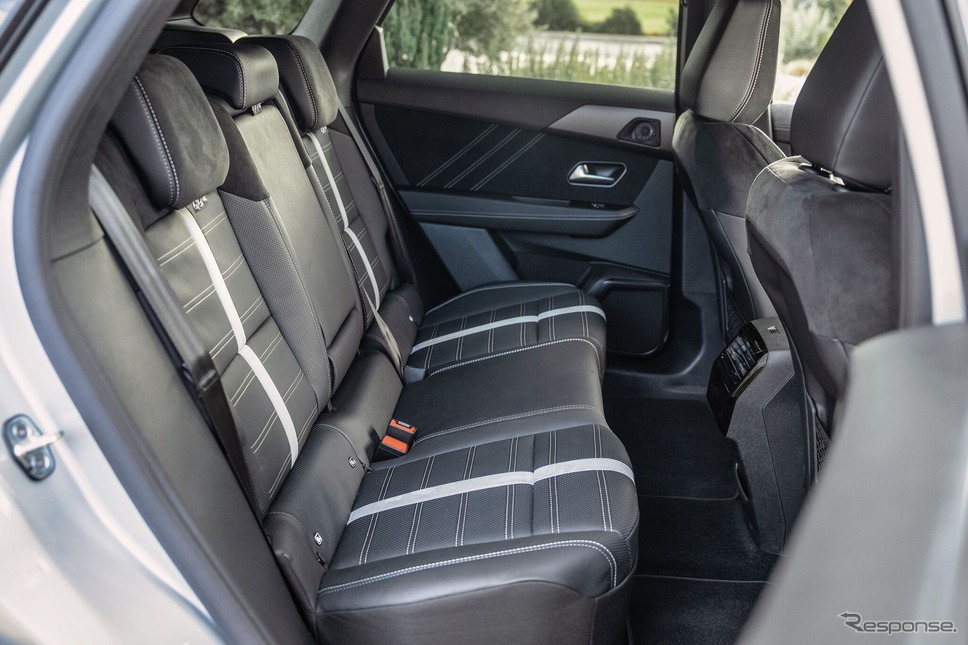 オペル『グランドランド』新型のPHEV《photo by Opel》
