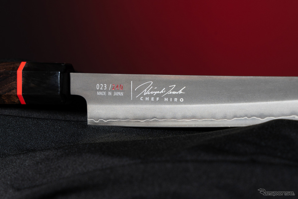 日産『Z NISMO』をモチーフにした高級寿司包丁「Z NISMO Precision Sushi Knife」《photo by Nissan》