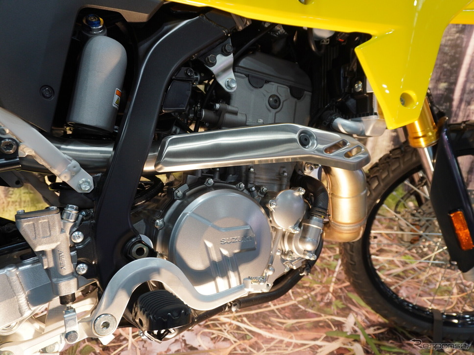 スズキ DR-Z4S(大阪モーターサイクルショー2025)《写真撮影 青木タカオ》