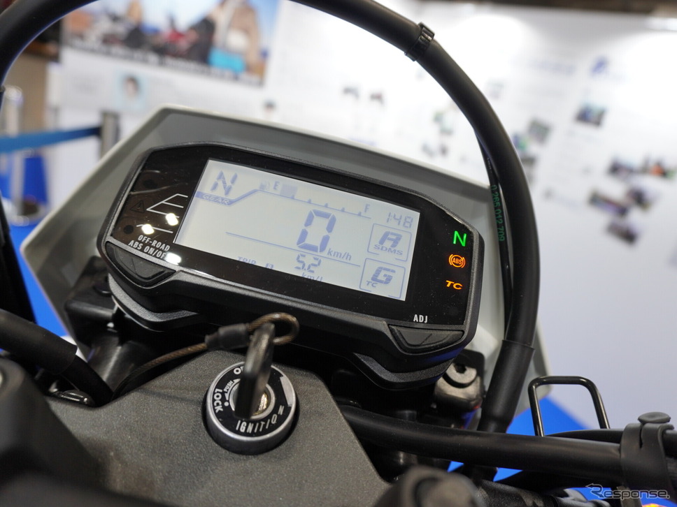 スズキ DR-Z4S(大阪モーターサイクルショー2025)《写真撮影 青木タカオ》