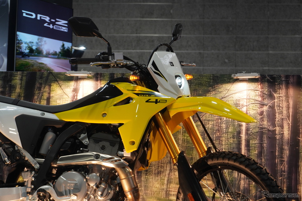 スズキ DR-Z4S(大阪モーターサイクルショー2025)《写真撮影 宮崎壮人》