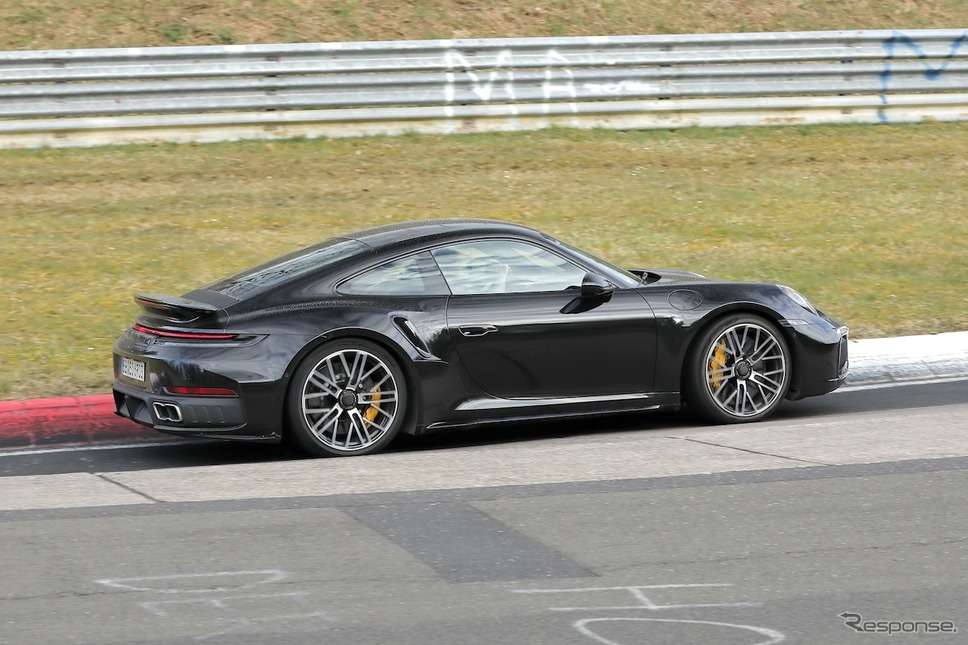 ポルシェ 911ターボS 改良新型のプロトタイプ《APOLLO NEWS SERVICE》