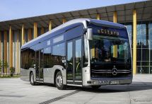 メルセデスベンツ、新型電気バス『eCitaro K』発表へ…次世代バッテリー搭載
